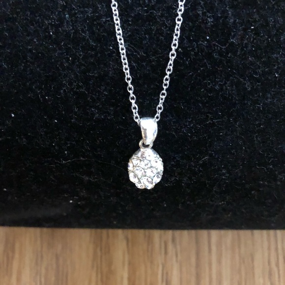 SWAROVSKI CRYSTAL NECKLACE NWOT - Picture 4 of 4